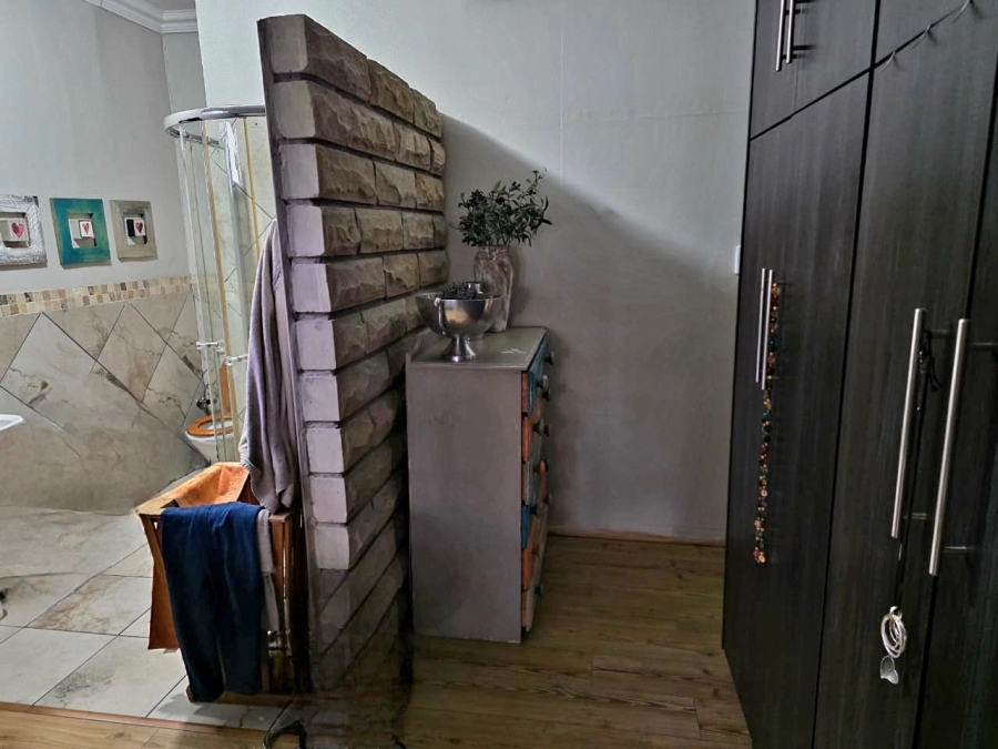 3 Bedroom Property for Sale in Wilgenhof Free State